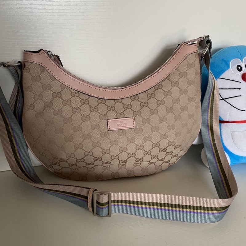 G*u*i satchel bags